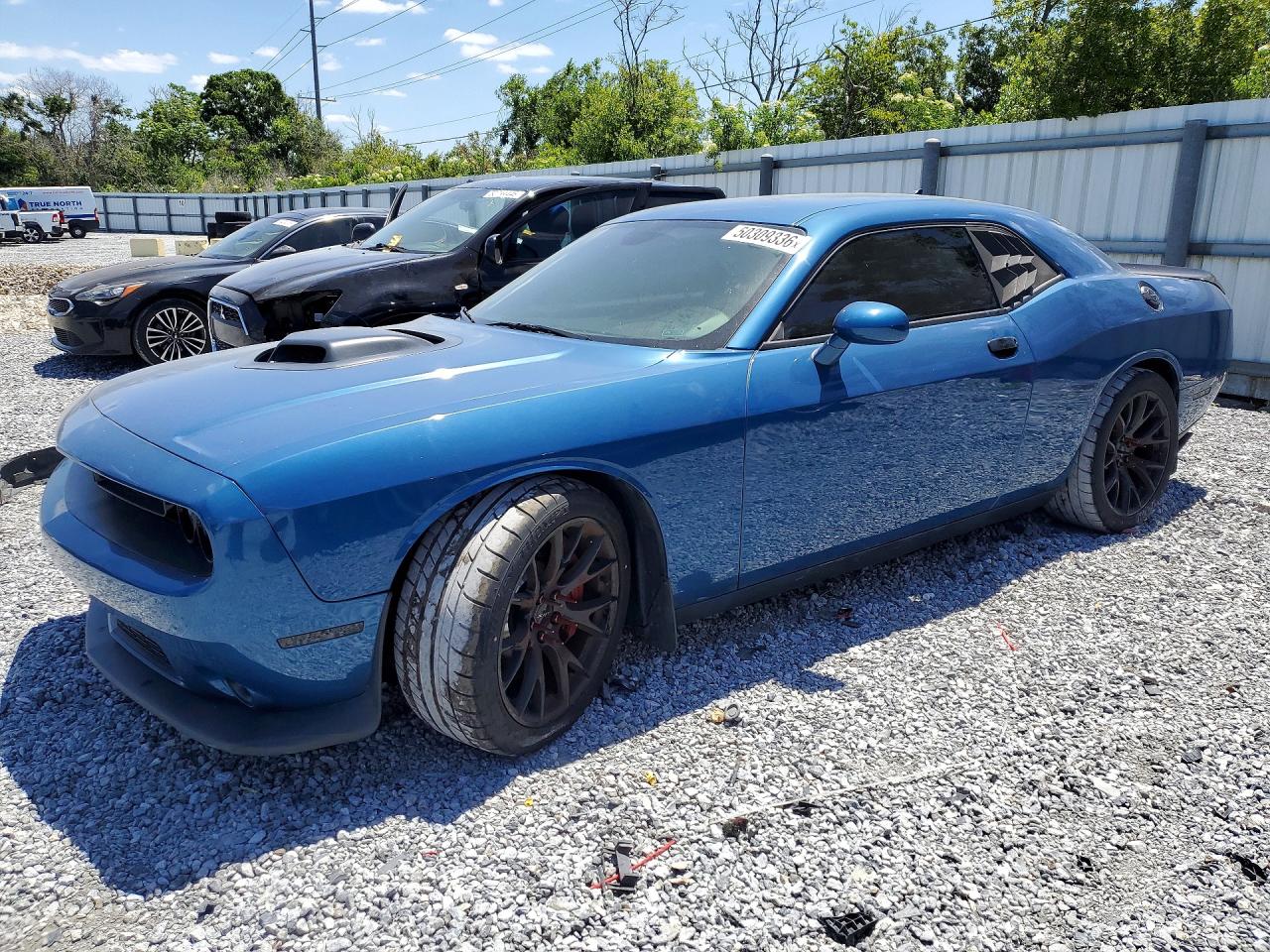 2021 DODGE CHALLENGER R/T — Front 3/4