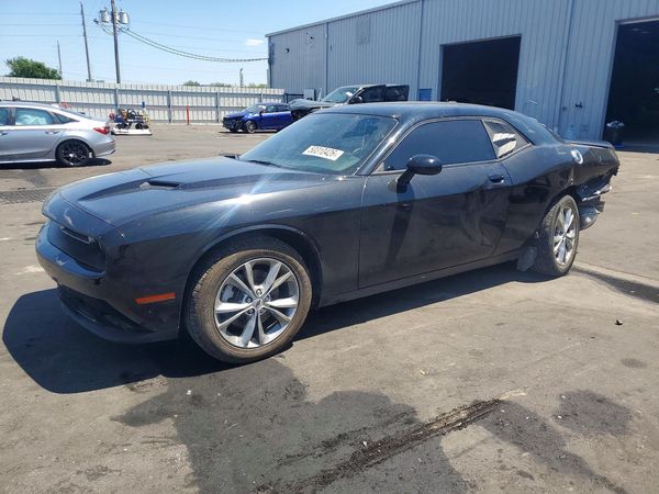 2023 DODGE CHALLENGER SXT
