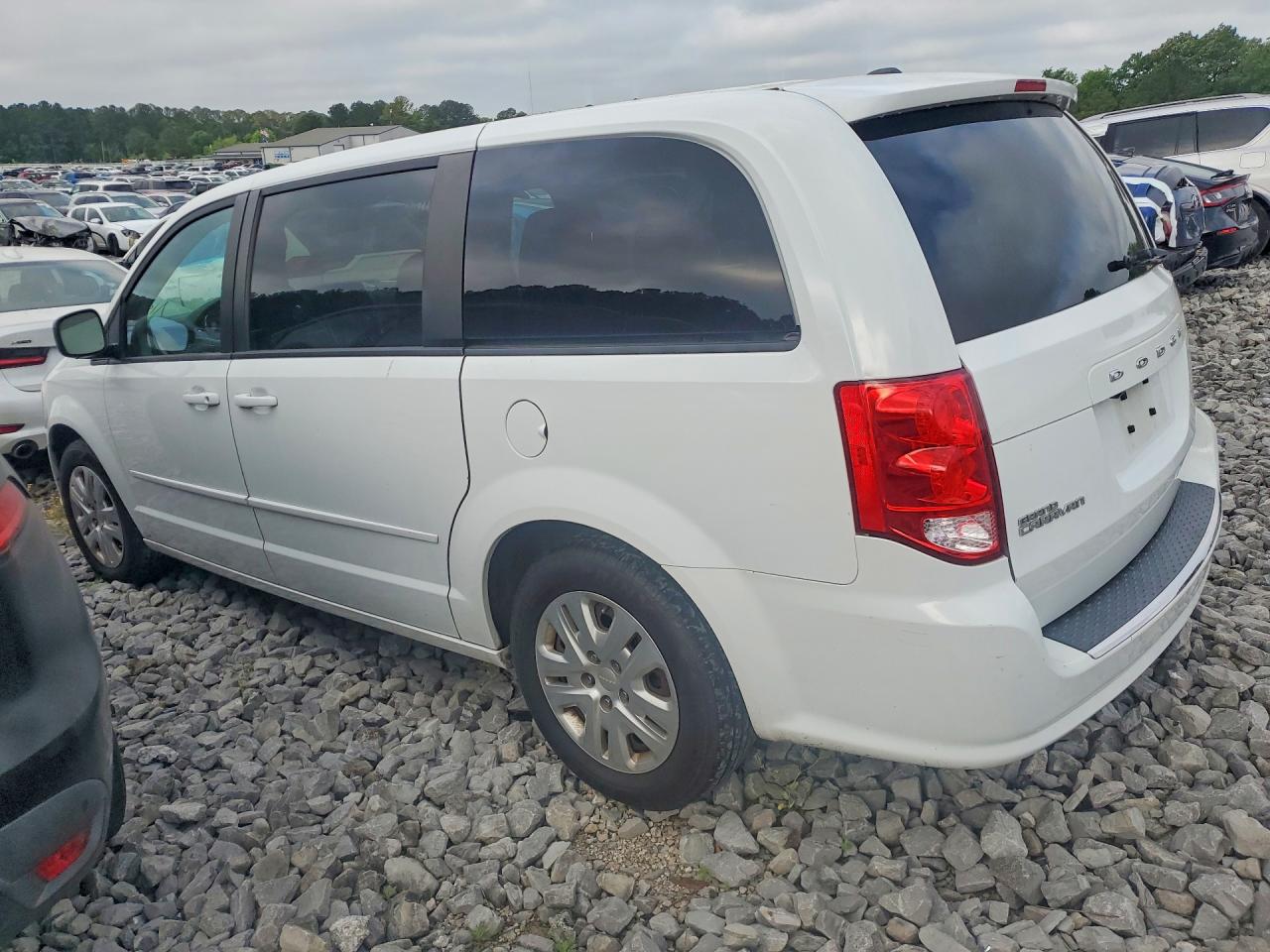 2017 DODGE GRAND CARAVAN SE