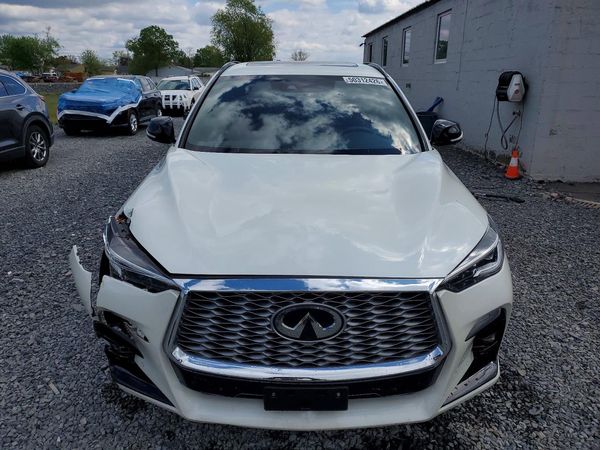 2022 INFINITI QX55