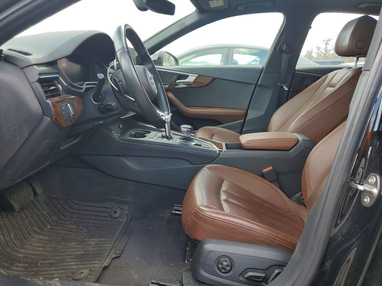 2019 AUDI A4 quattro Premium Plus