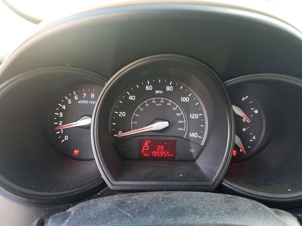 2014 KIA RIO