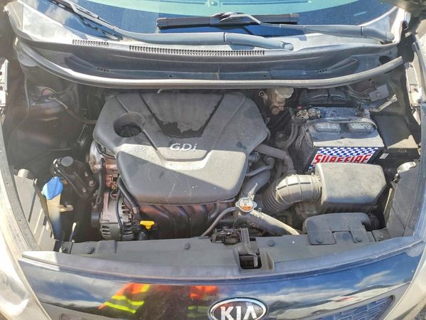 2014 KIA RIO