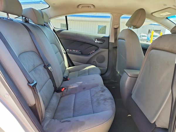 2015 KIA FORTE GL(Middle-low grade)