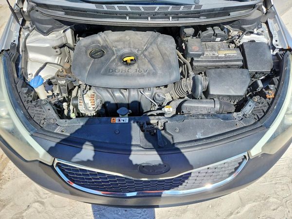 2015 KIA FORTE GL(Middle-low grade)