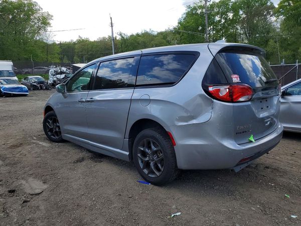 2019 CHRYSLER PACIFICA