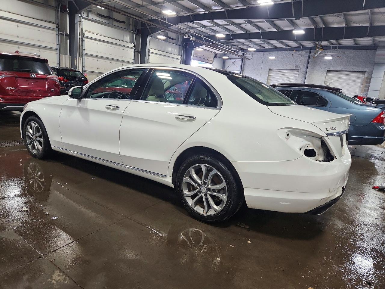 2016 MERCEDES-BENZ C C300-4M