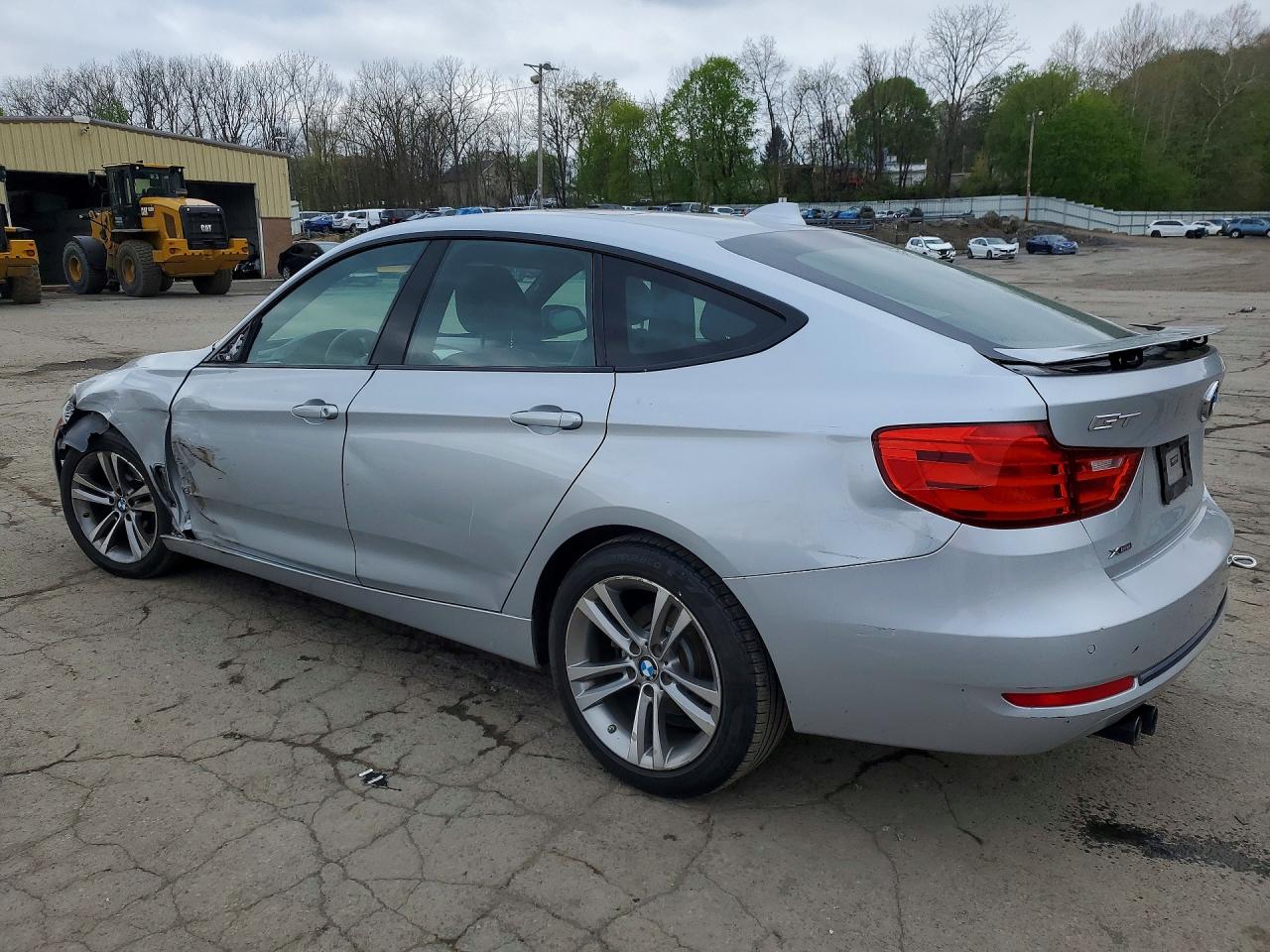 2015 BMW 328