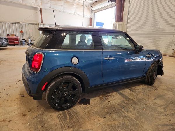 2024 MINI COOPER