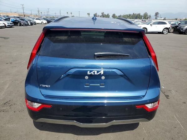 2025 KIA NIRO