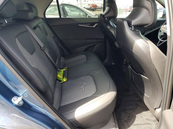 2025 KIA NIRO