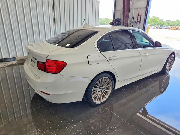 2015 BMW 328