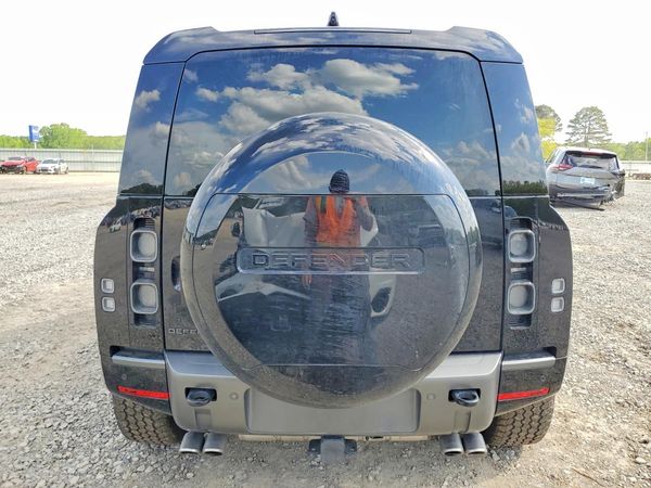 2025 LAND ROVER DEFENDER 110 V8
