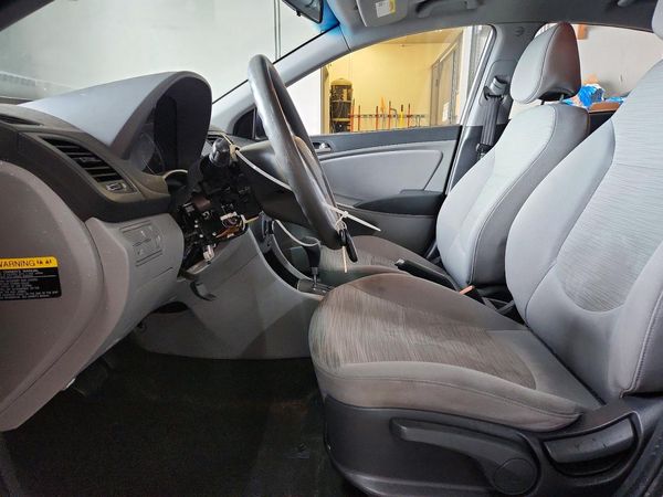 2015 HYUNDAI ACCENT