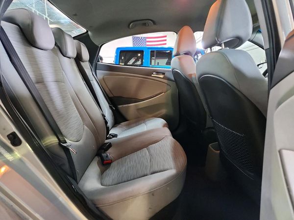 2015 HYUNDAI ACCENT