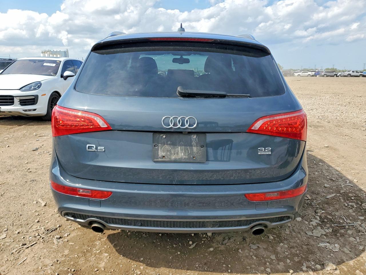 2009 AUDI Q5