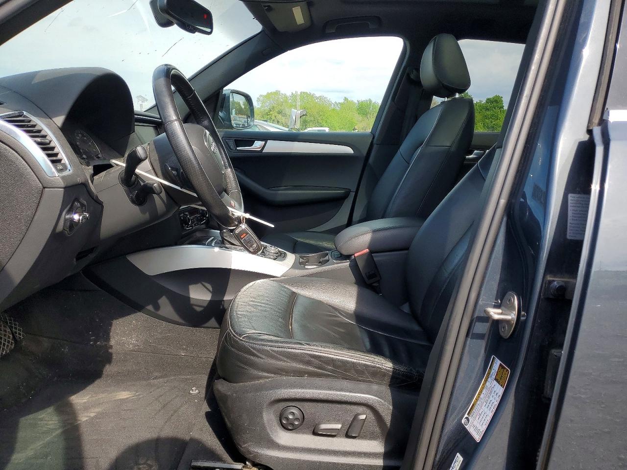 2009 AUDI Q5