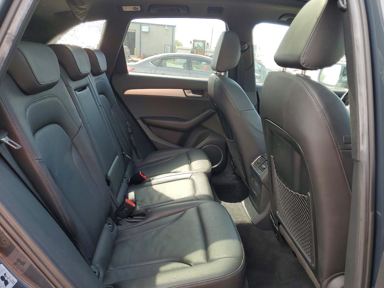 2009 AUDI Q5