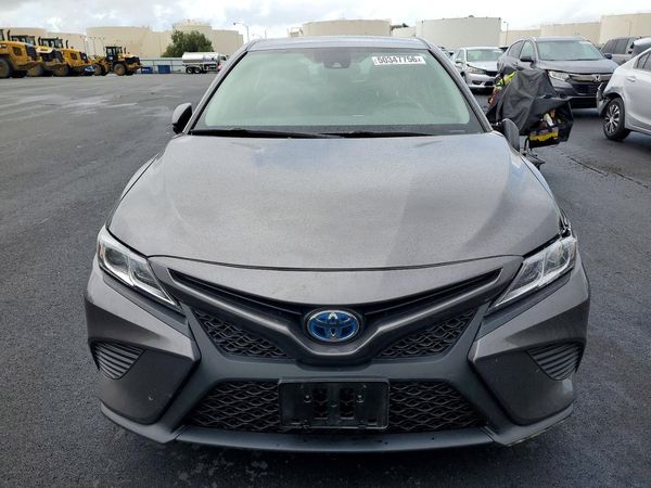 2020 TOYOTA CAMRY