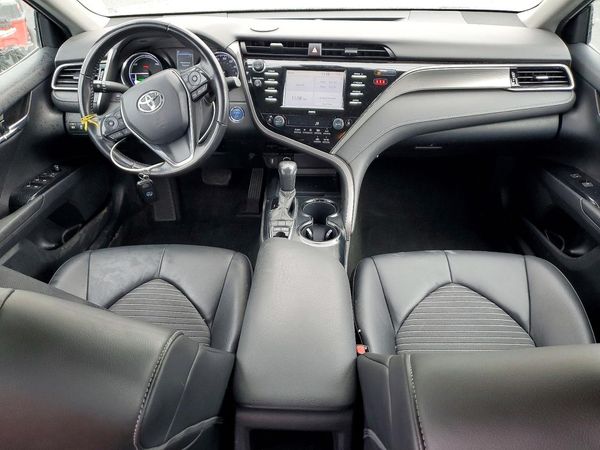 2020 TOYOTA CAMRY