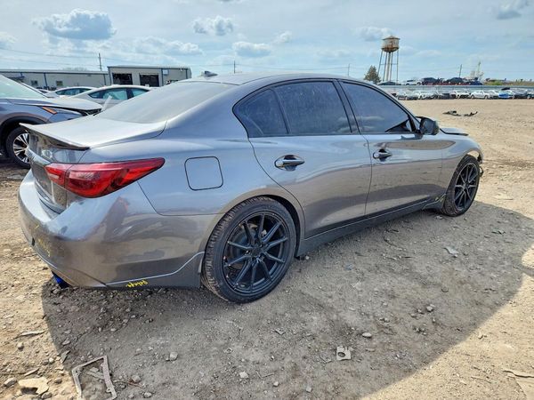2021 INFINITI Q50 LUXE