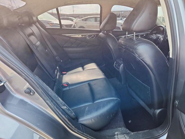 2021 INFINITI Q50 LUXE