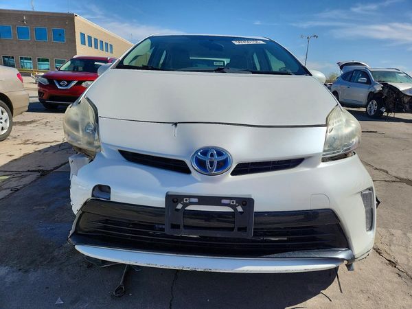 2014 TOYOTA PRIUS