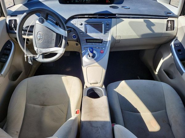2014 TOYOTA PRIUS