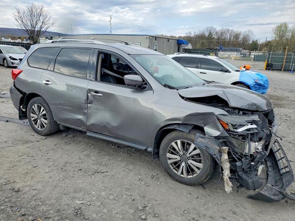 2018 NISSAN PATHFINDER