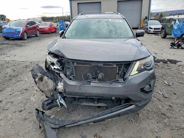 2018 NISSAN PATHFINDER
