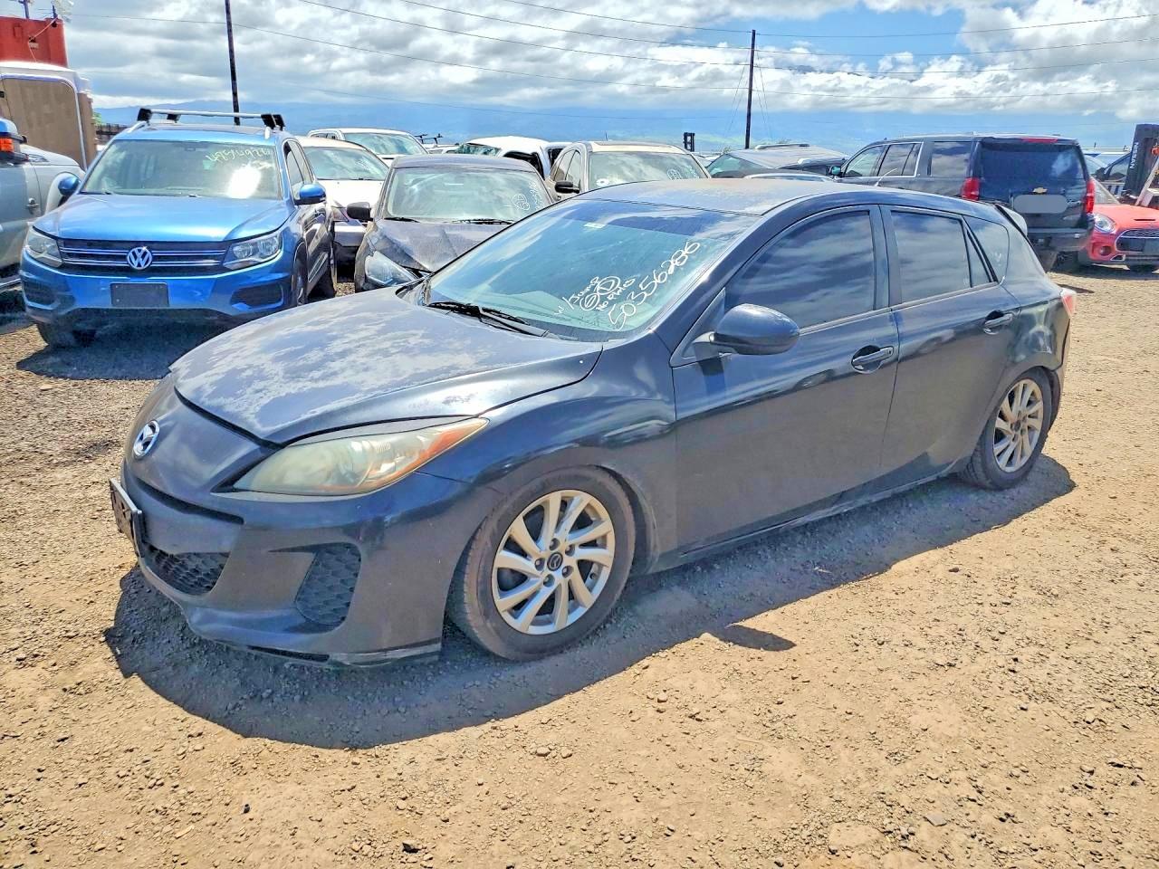 2013 MAZDA 3 Touring/GS