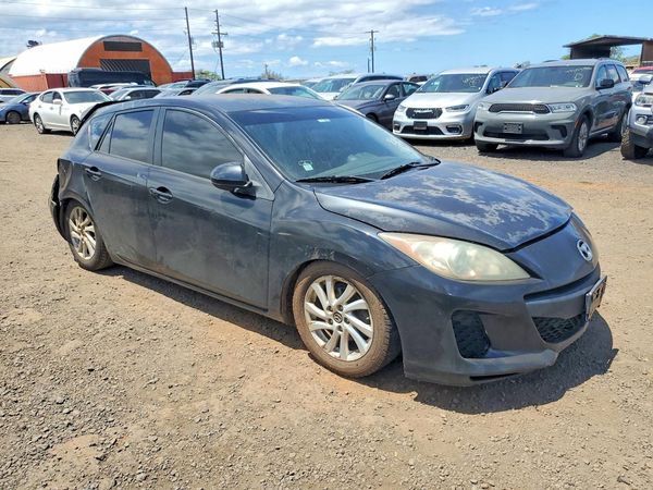2013 MAZDA 3 Touring/GS