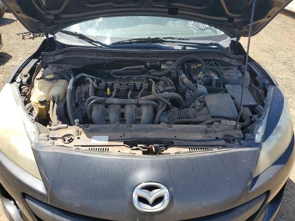 2013 MAZDA 3 Touring/GS