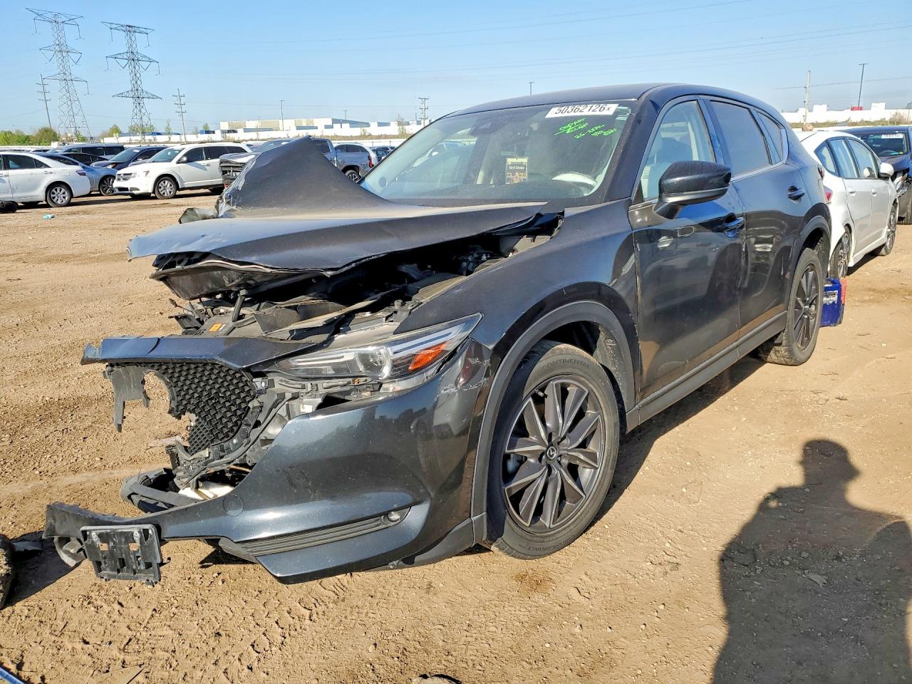 2017 MAZDA CX-5 Grand Touring — Front 3/4