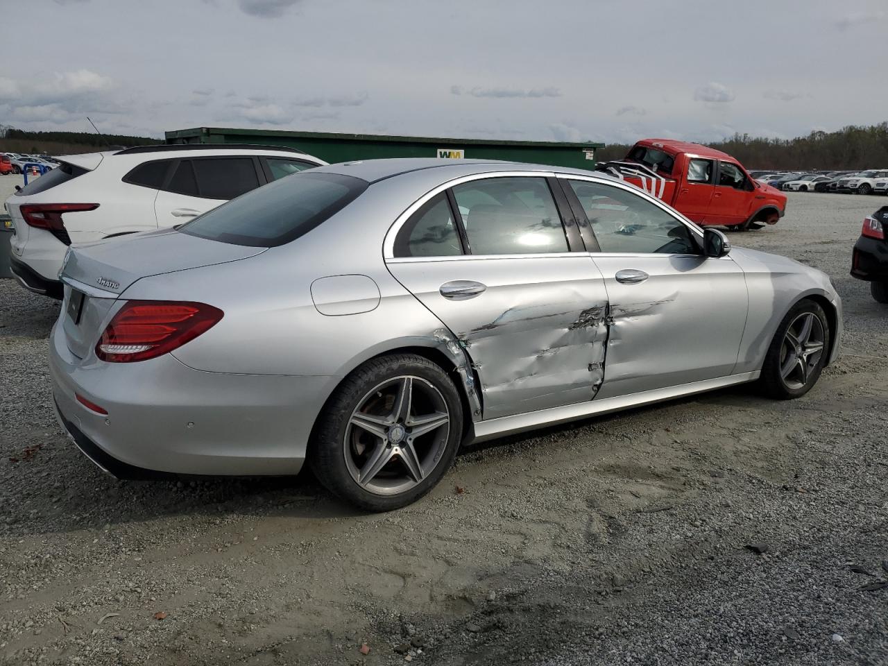 2017 MERCEDES-BENZ E