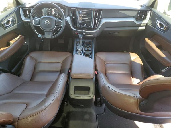 2018 VOLVO XC60