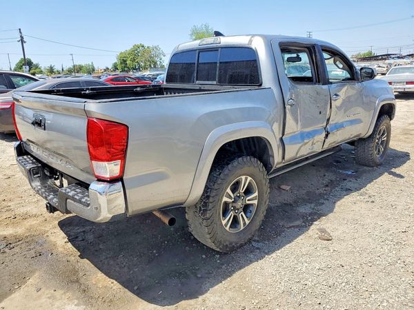 2017 TOYOTA TACOMA