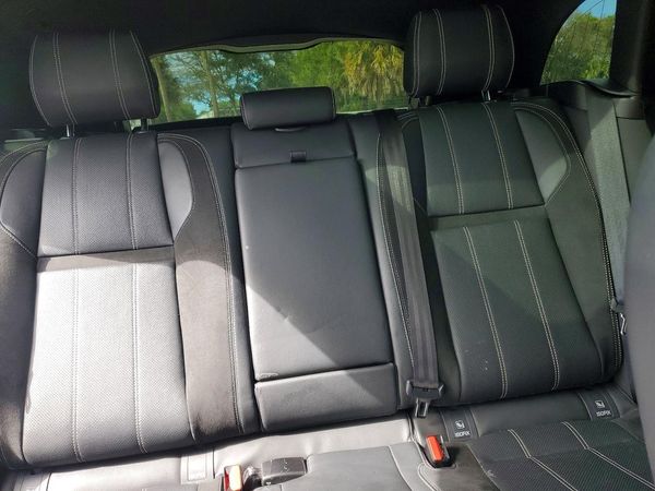 2019 LAND ROVER RANGE ROVER VELAR R-Dynamic SE