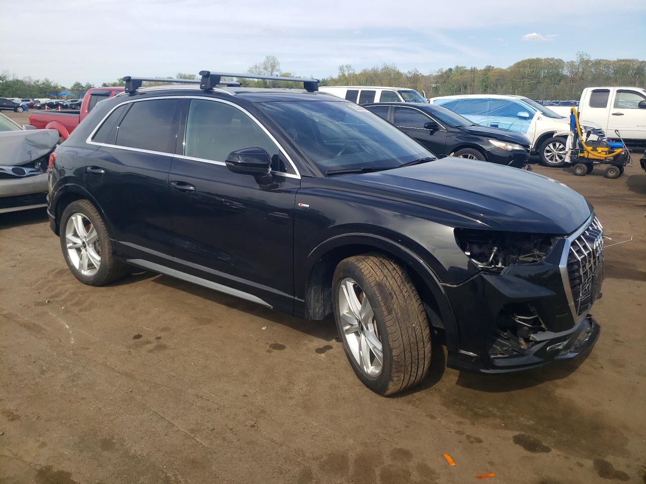 2022 AUDI Q3