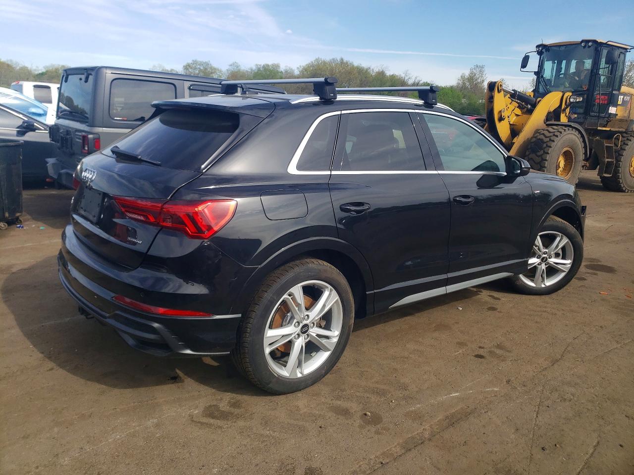 2022 AUDI Q3