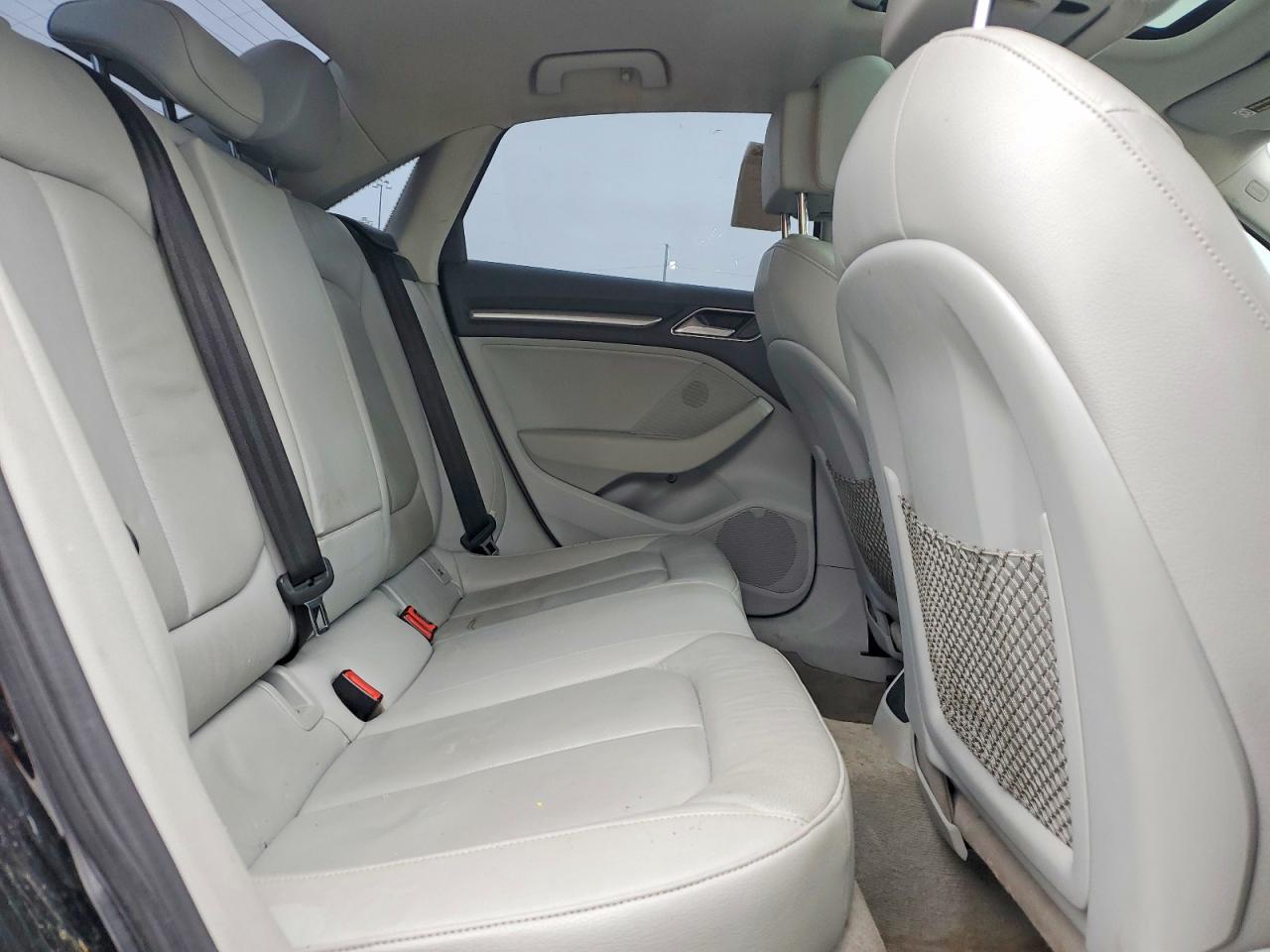 2016 AUDI A3