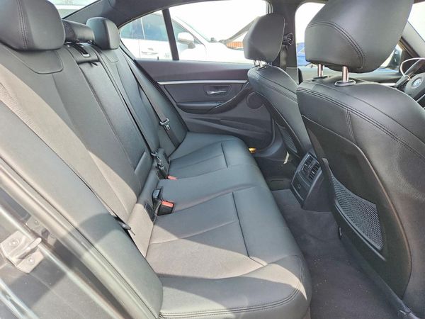 2018 BMW 330 xDrive SA
