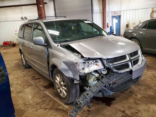 2013 DODGE GRAND CARAVAN R/T