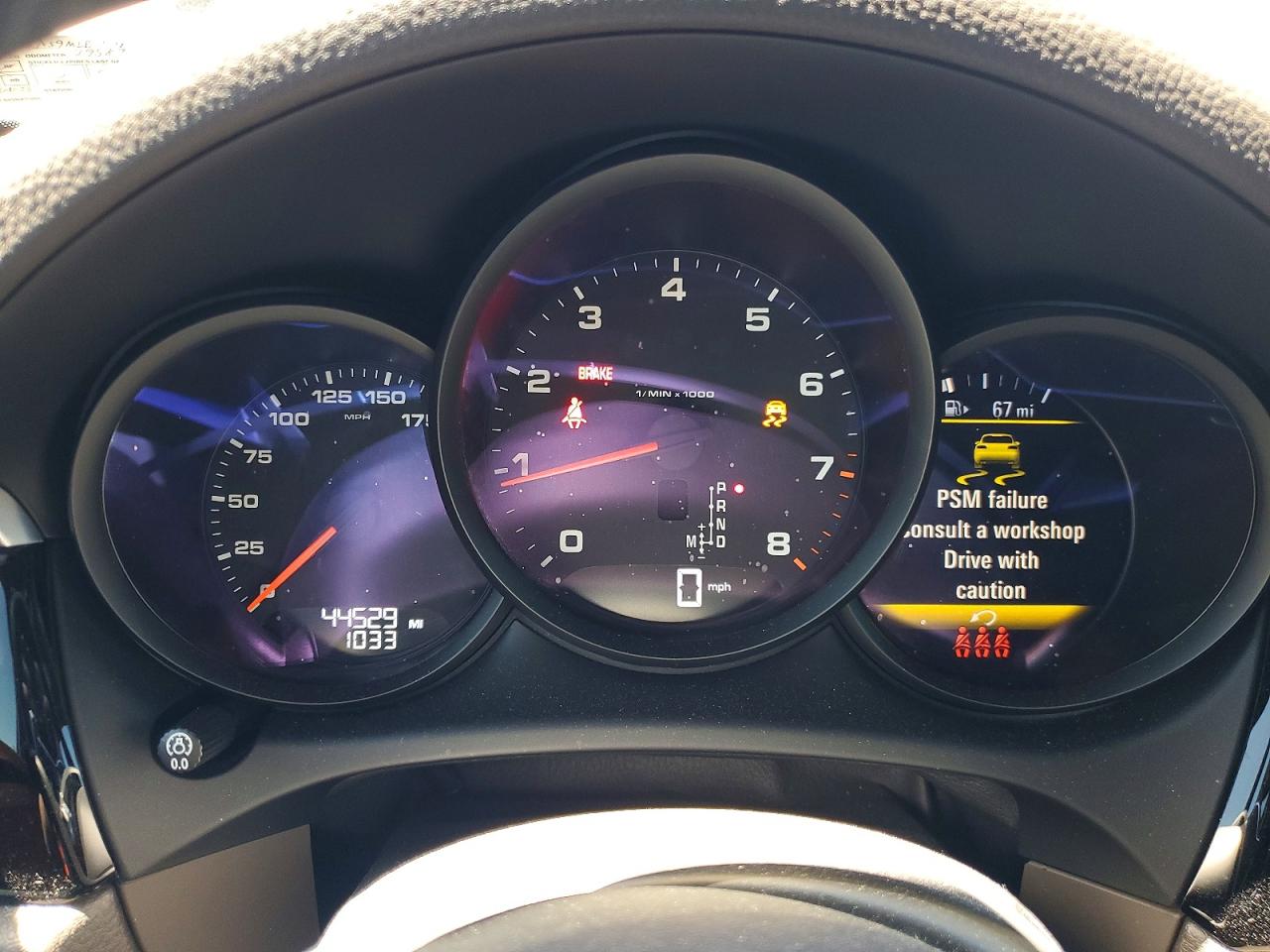 2021 PORSCHE MACAN