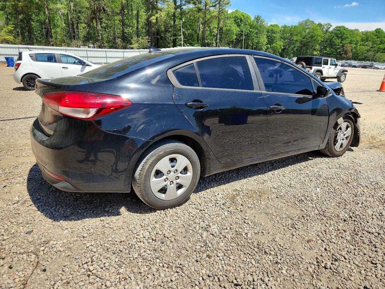 2018 KIA FORTE LX Base