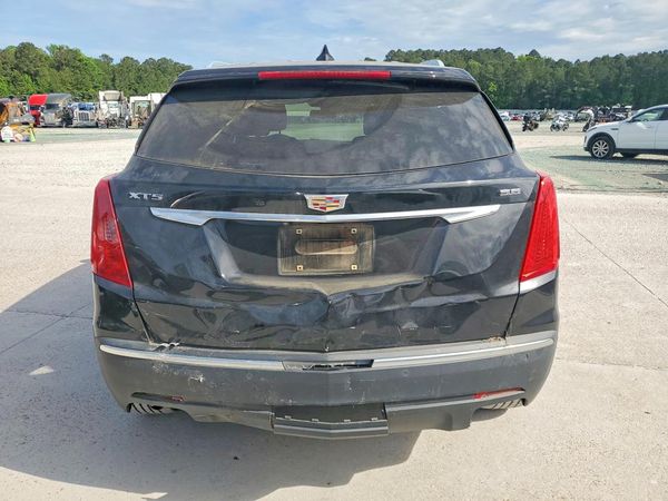 2018 CADILLAC XT5