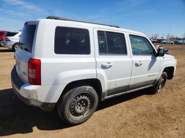 2015 JEEP PATRIOT SPORT 4X4