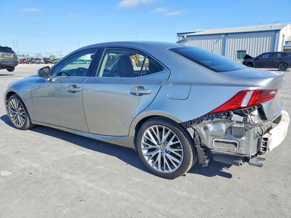 2016 LEXUS IS