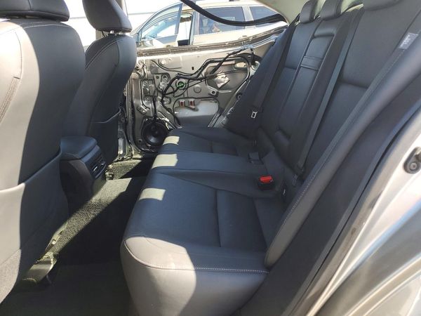 2016 LEXUS IS