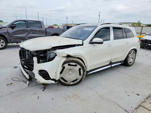 2024 MERCEDES-BENZ GLS